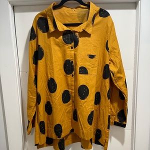 Beautifule Mustard and Black Linen Top